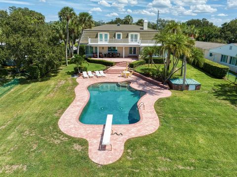 A home in LARGO