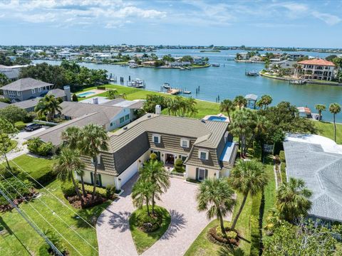 A home in LARGO