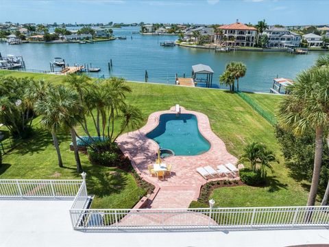 A home in LARGO