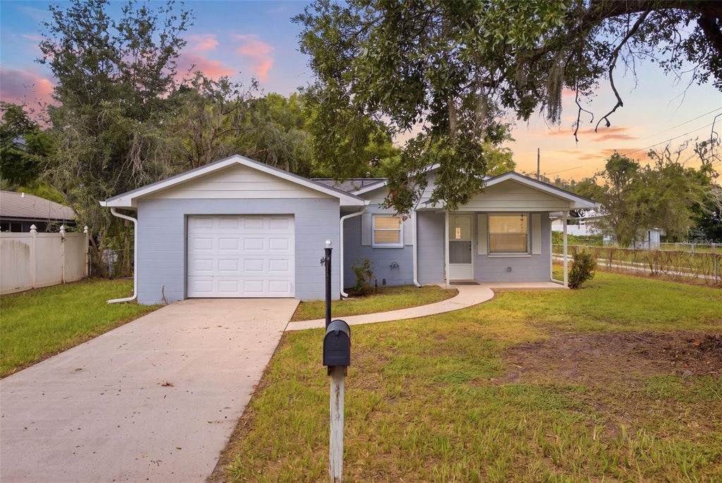 Photo of 38123 10th Avenue, Zephyrhills, FL 33542 (MLS # TB8552787)