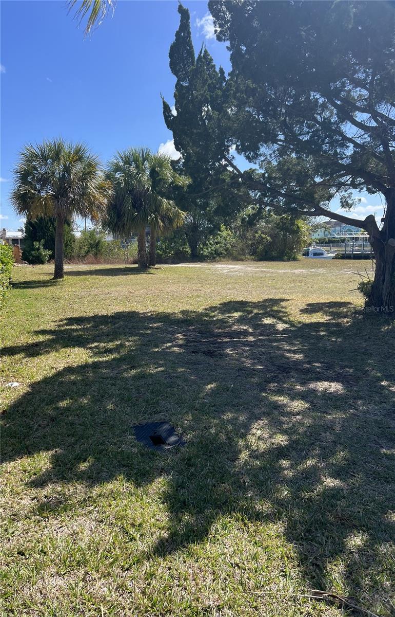 GULF COAST RET - Land