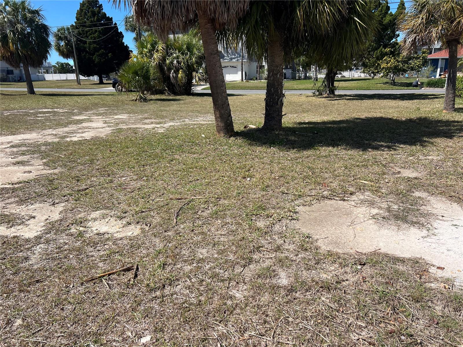 GULF COAST RET - Land