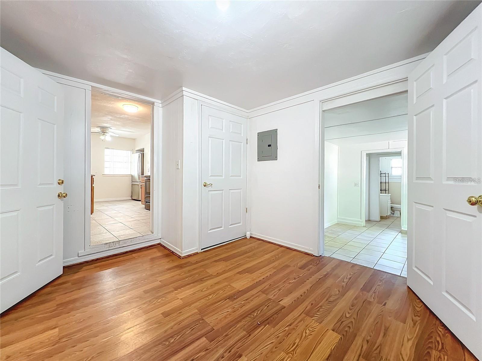 EUSTIS LYNNHURST - Residential