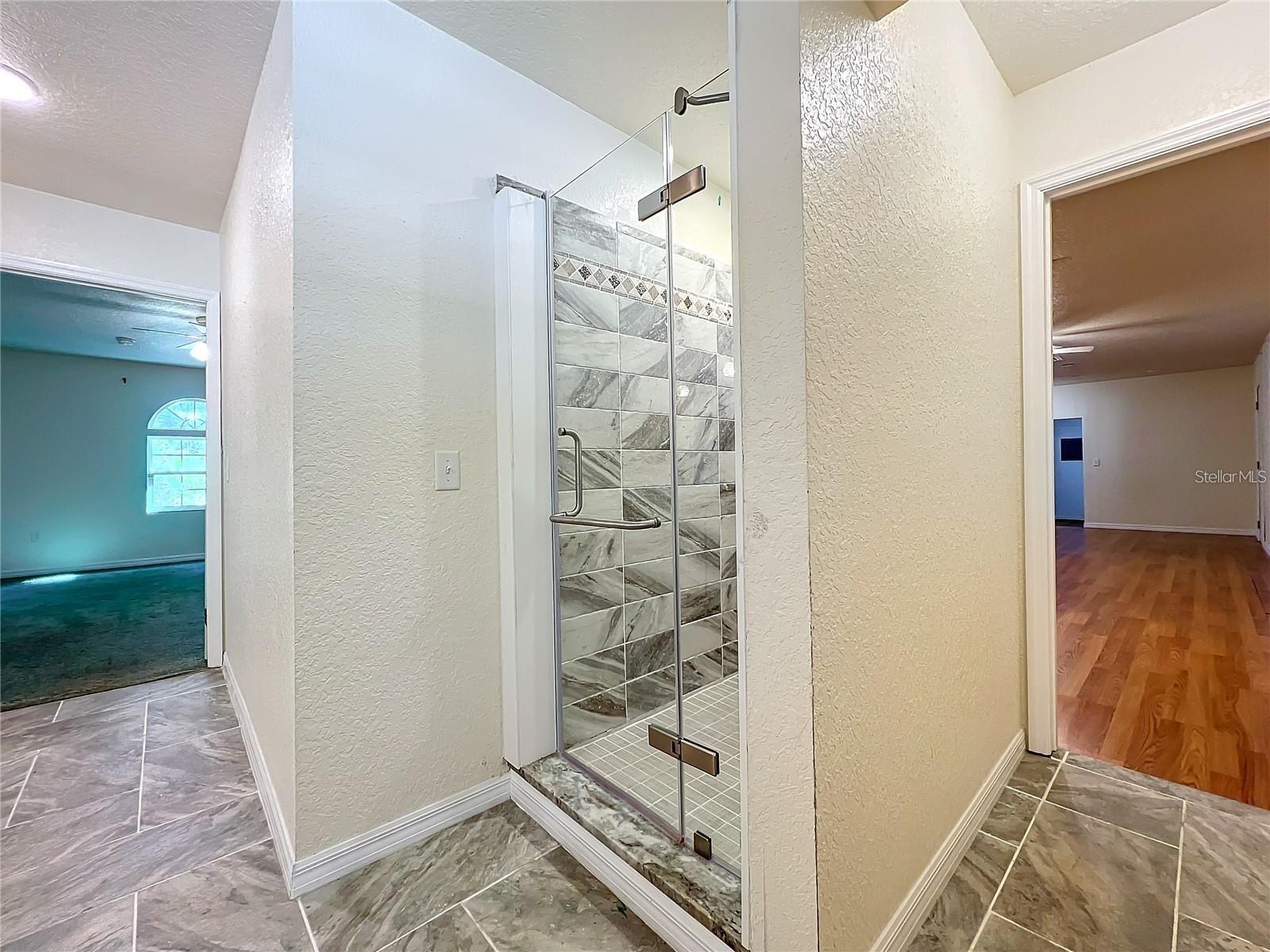 EUSTIS LYNNHURST - Residential