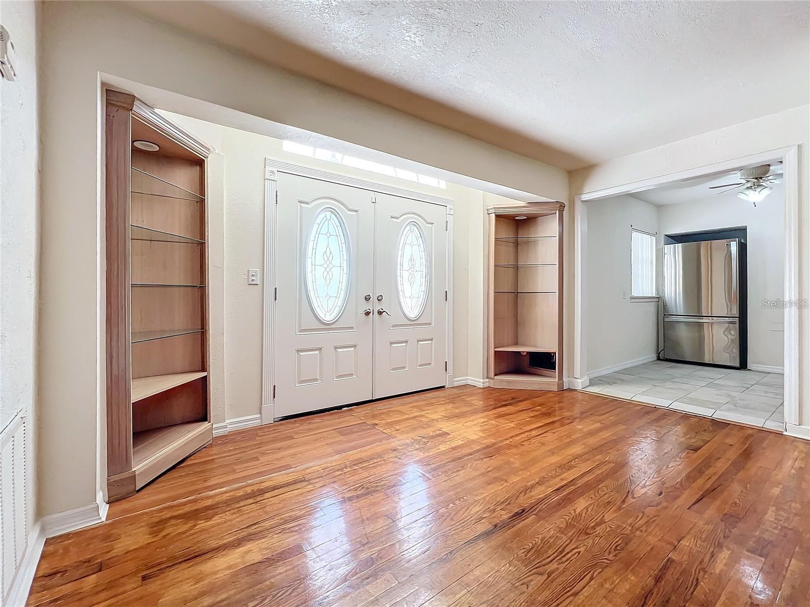 EUSTIS LYNNHURST - Residential