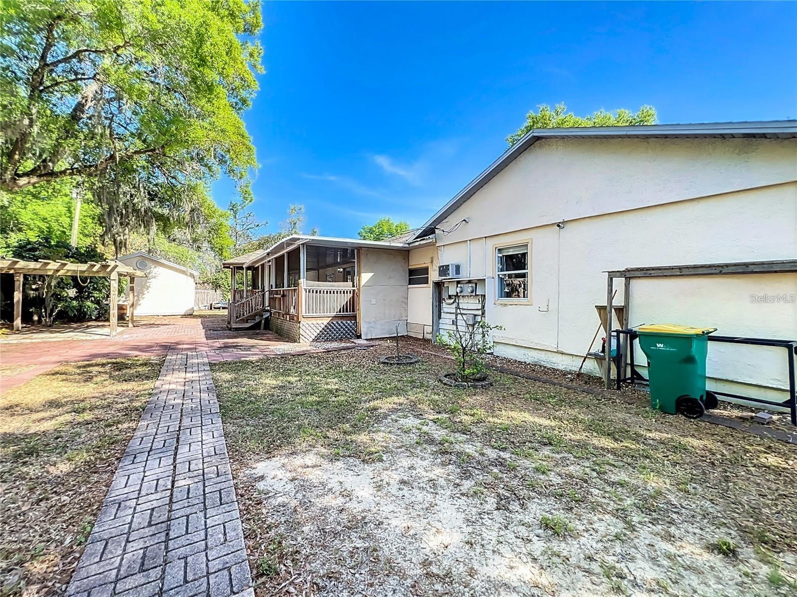 EUSTIS LYNNHURST - Residential