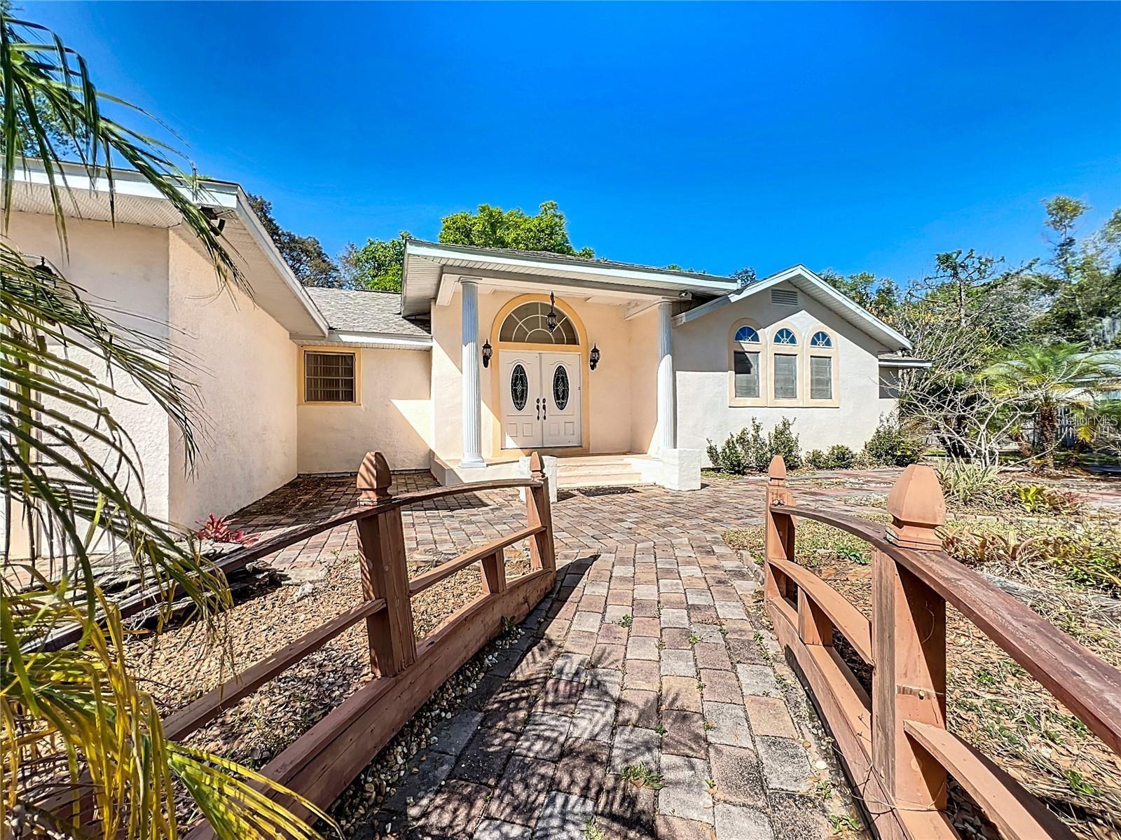 EUSTIS LYNNHURST - Residential