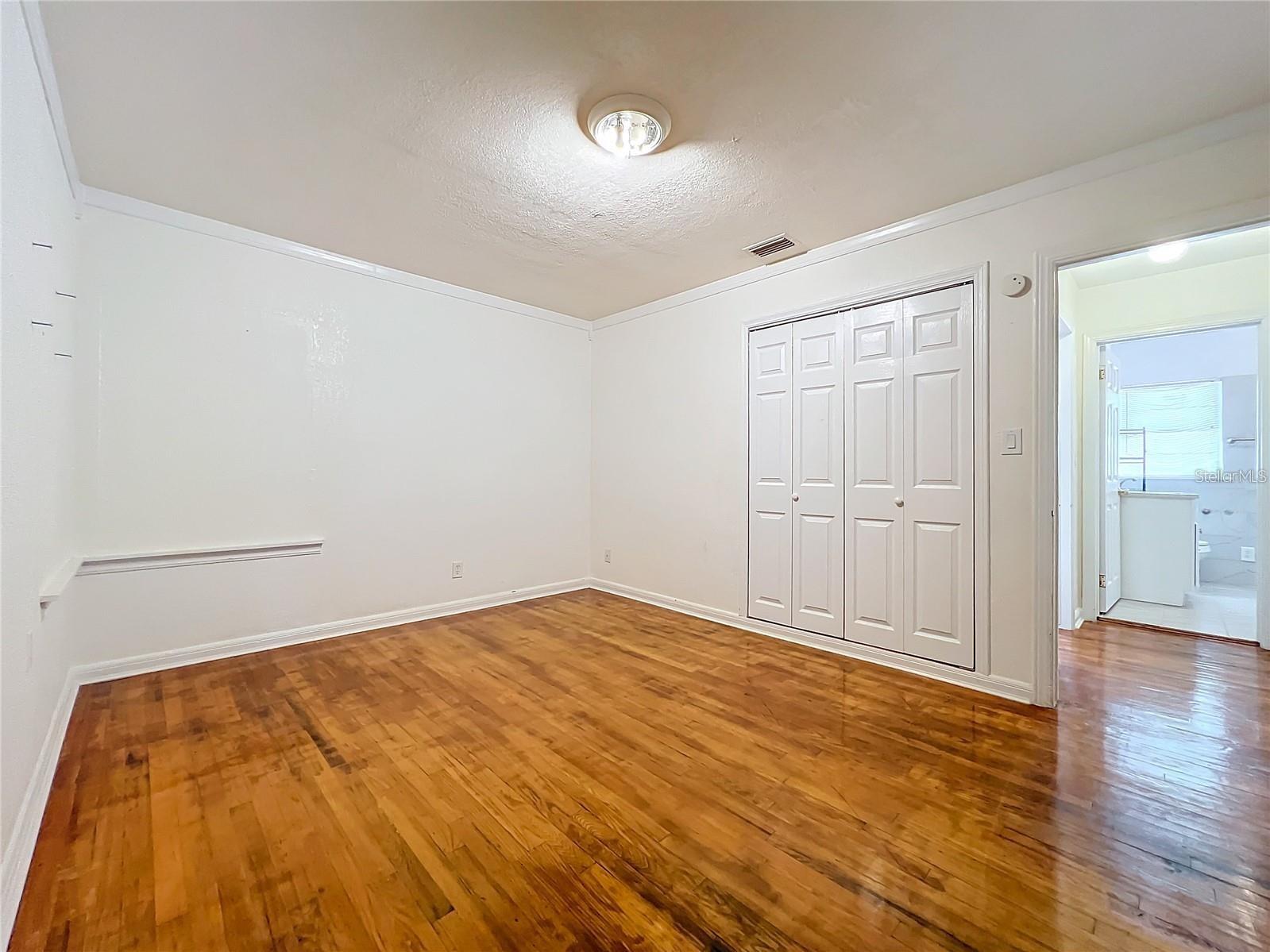 EUSTIS LYNNHURST - Residential