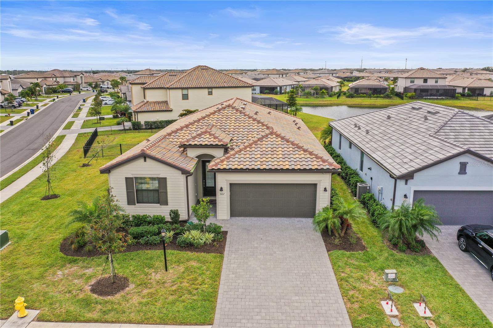 5107 CORAL REEF WAY