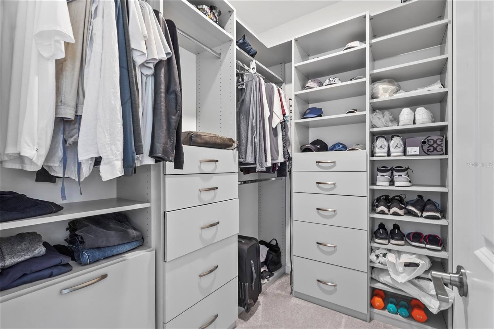 5107 CORAL REEF WAY