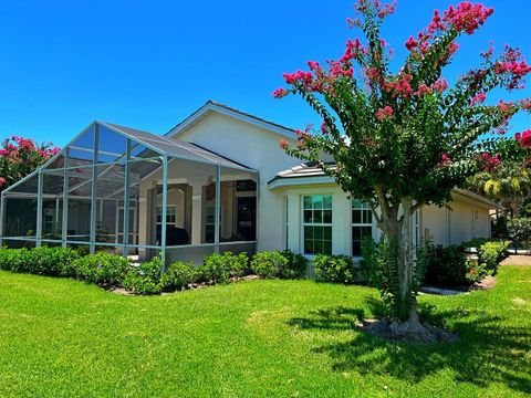 A home in PORT CHARLOTTE