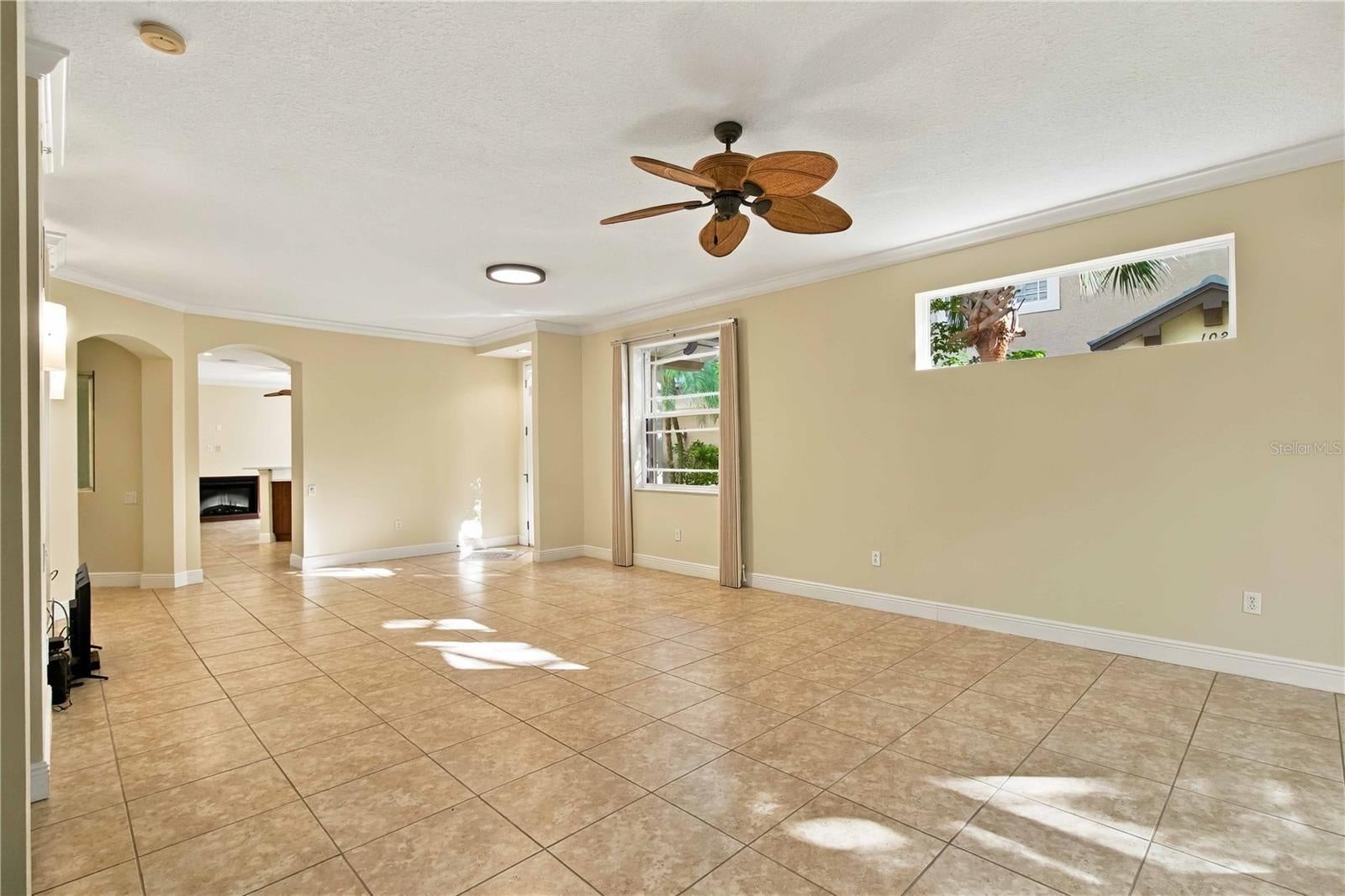 6422 MOORINGS POINT CIRCLE 101