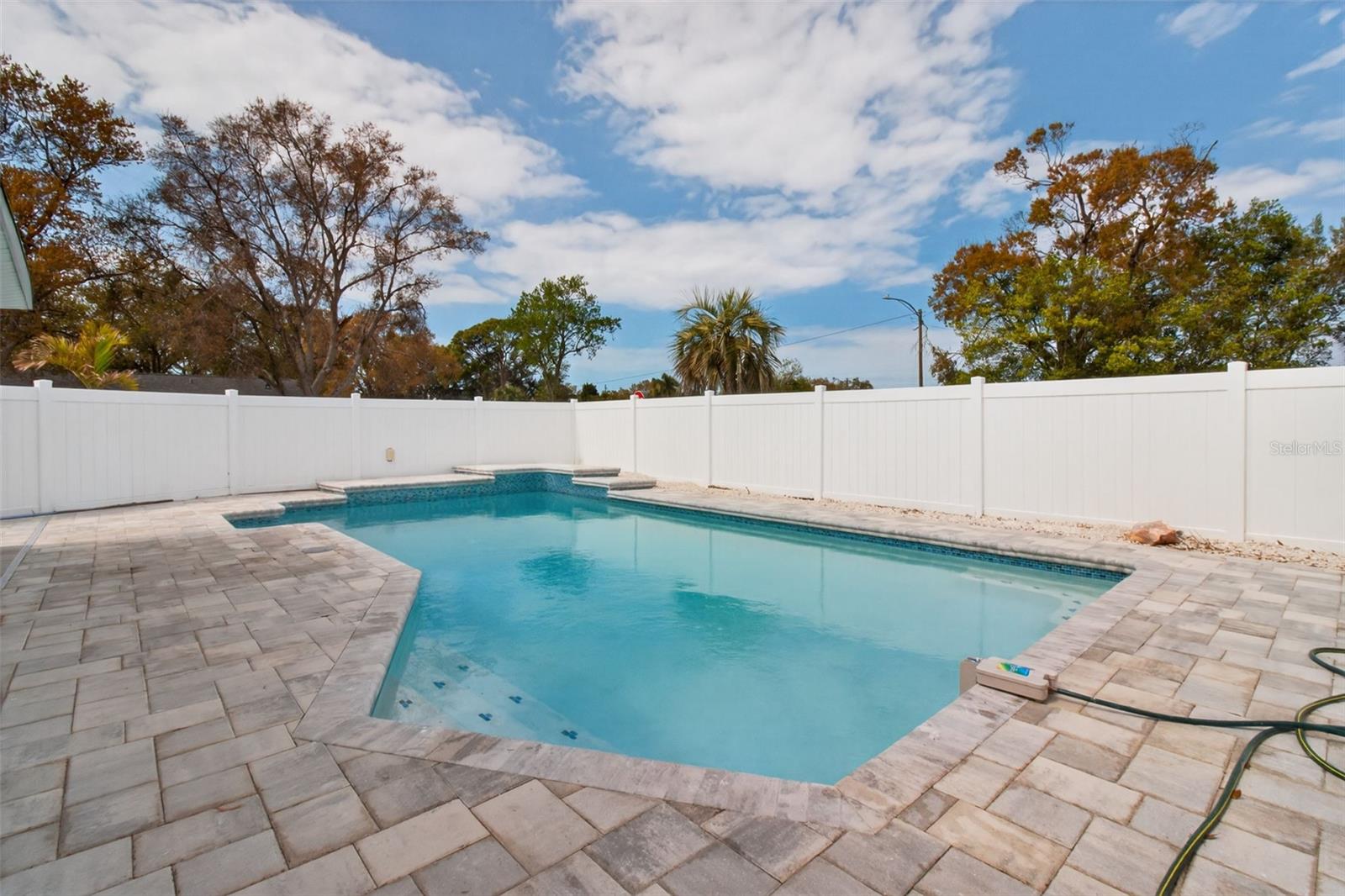 TYRONE - Residential