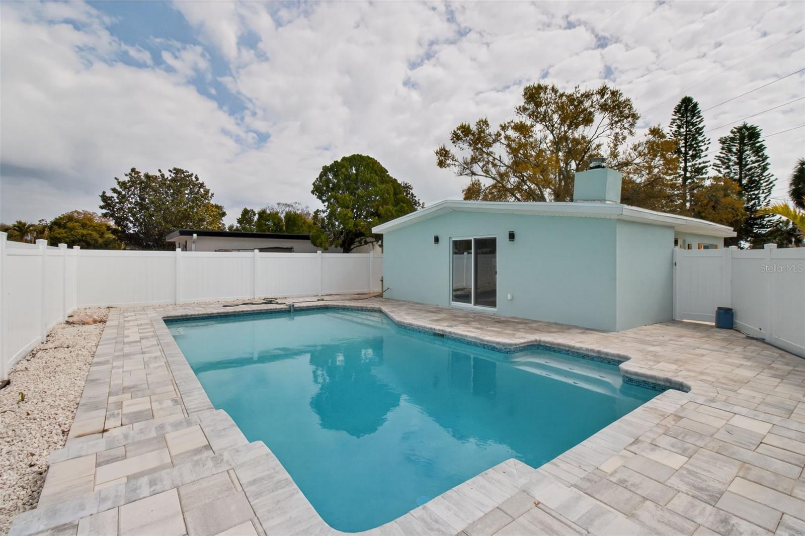 TYRONE - Residential