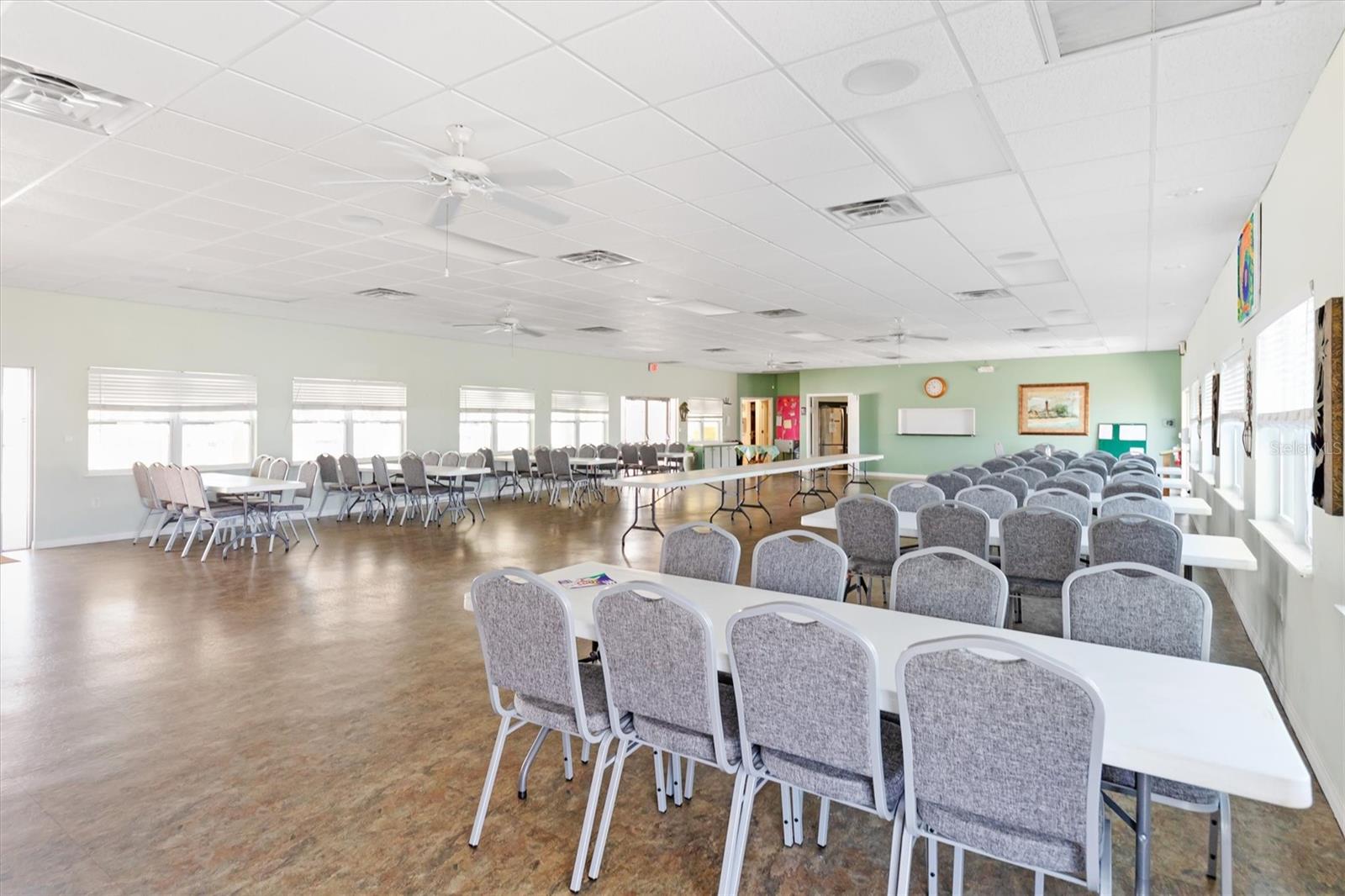 EAGLE POINT MHP - Residential