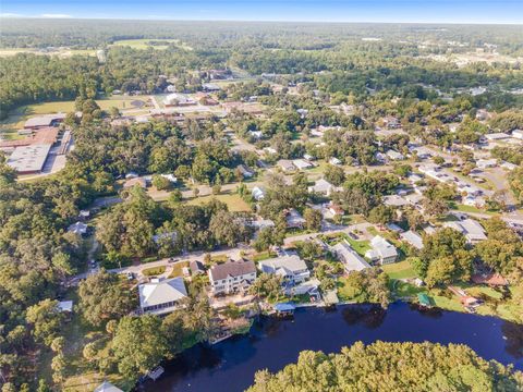 A home in DUNNELLON