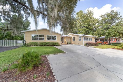 A home in DUNNELLON