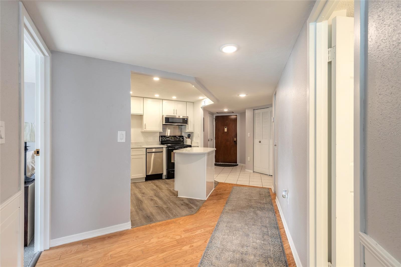 BAYSHORE BATH & TENNIS CLUB CONDO - Residential