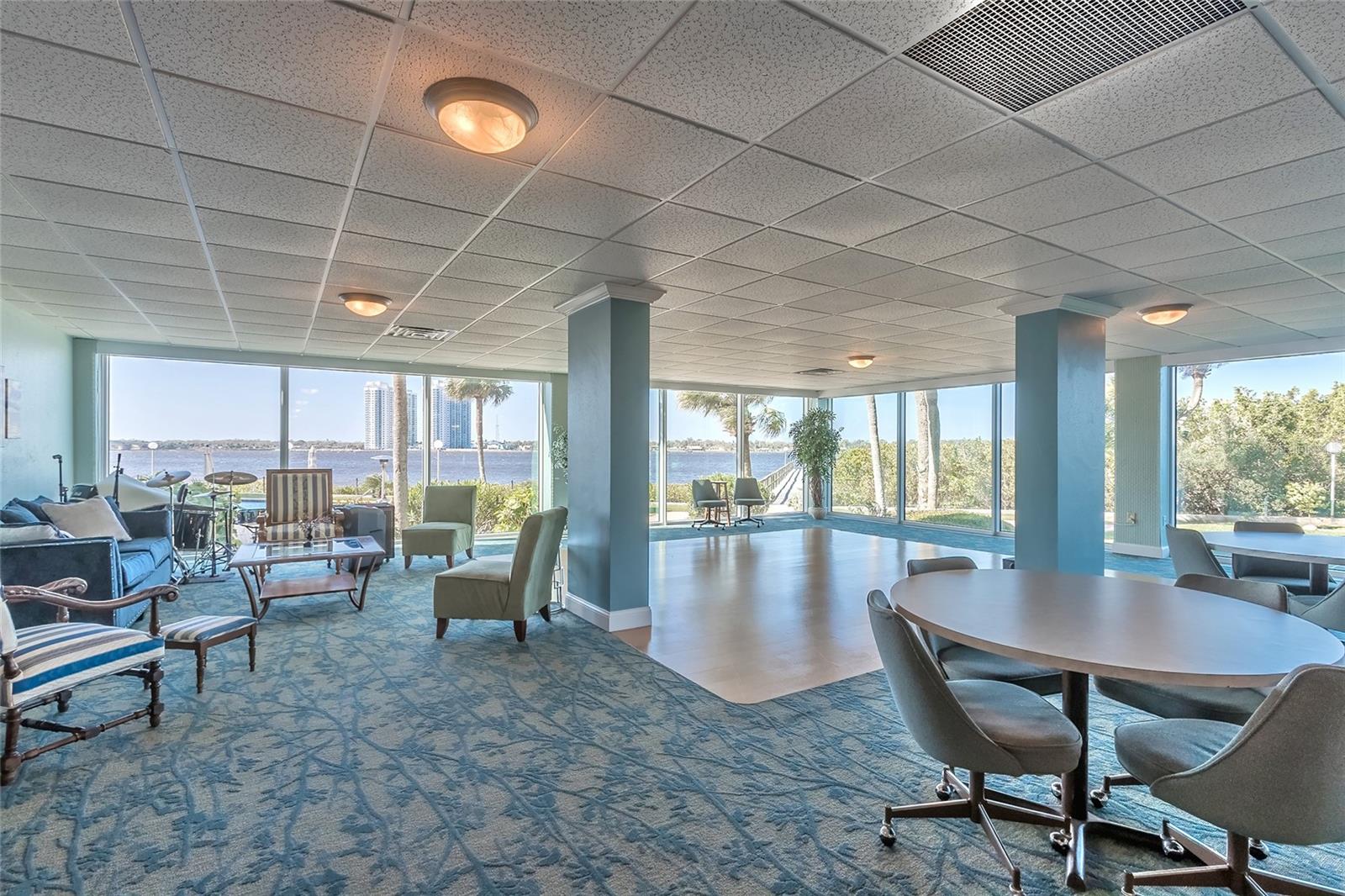 BAYSHORE BATH & TENNIS CLUB CONDO - Residential