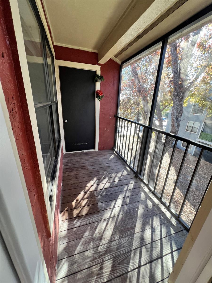 GRANDE OASIS AT CARROLLWOOD - Residential