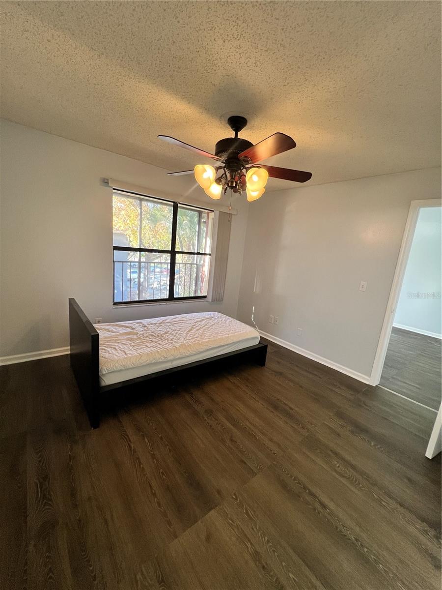 GRANDE OASIS AT CARROLLWOOD - Residential