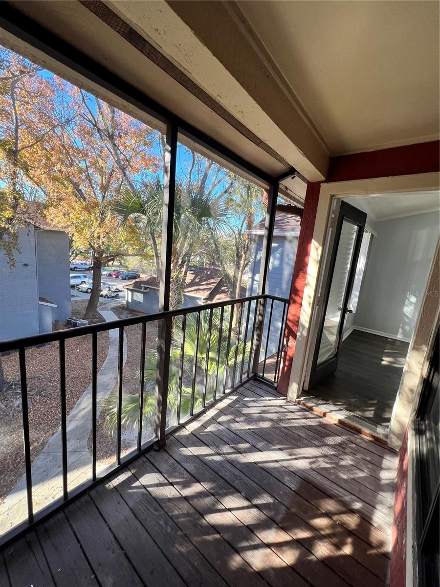 GRANDE OASIS AT CARROLLWOOD - Residential