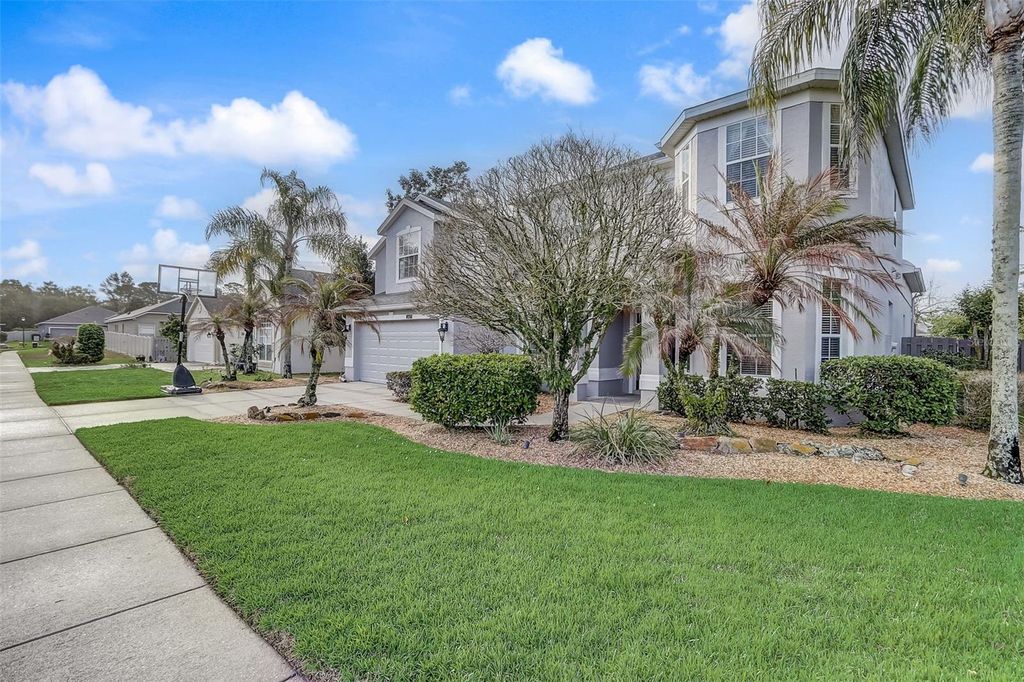 Photo of 2427 Leaning Pine Lane, Oviedo, FL 32765 (MLS # O6397863)