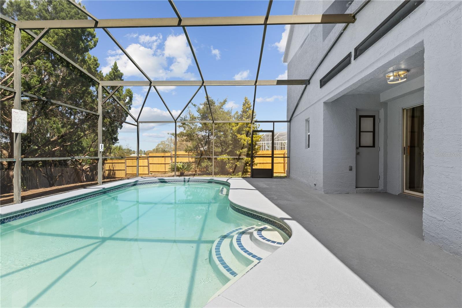 ROYAL PALMS PH 02 - Residential