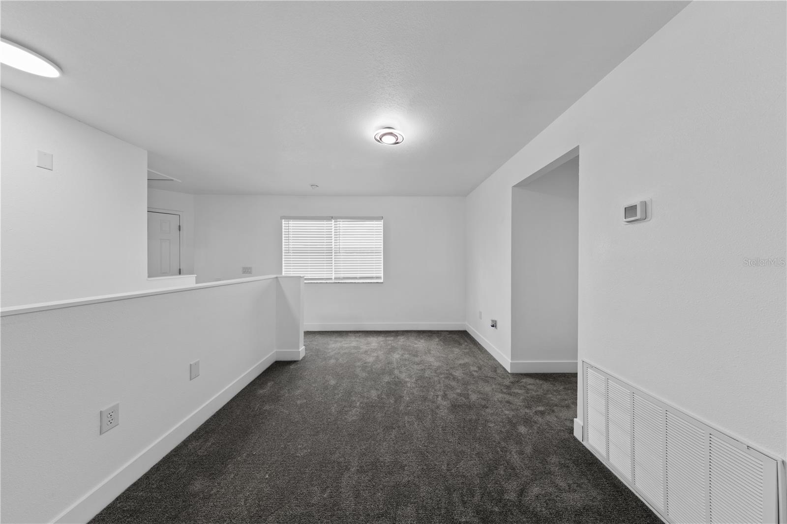 ROYAL PALMS PH 02 - Residential