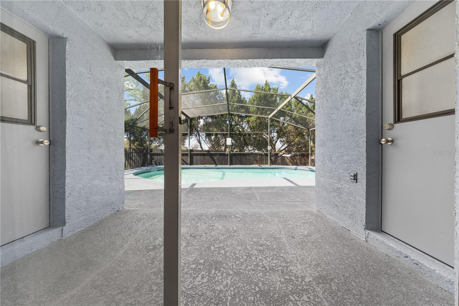 ROYAL PALMS PH 02 - Residential