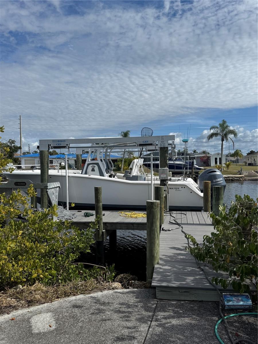 WATERFRONT ESTATES - Land