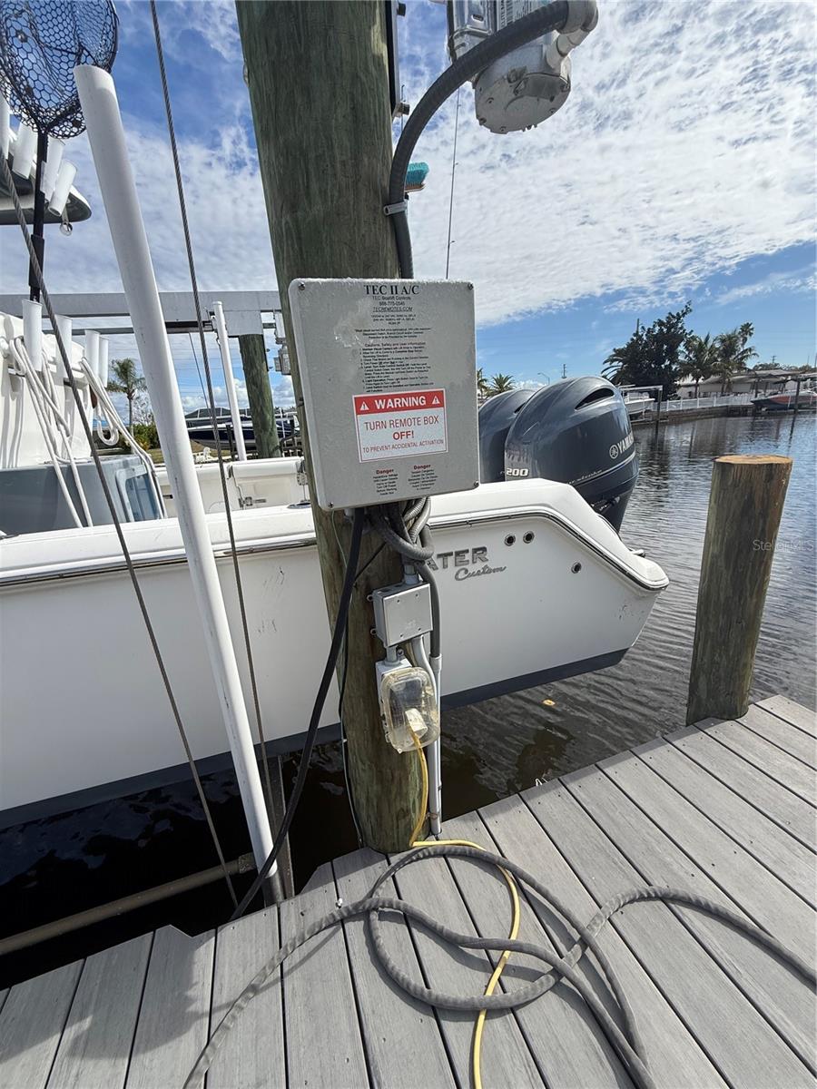 WATERFRONT ESTATES - Land