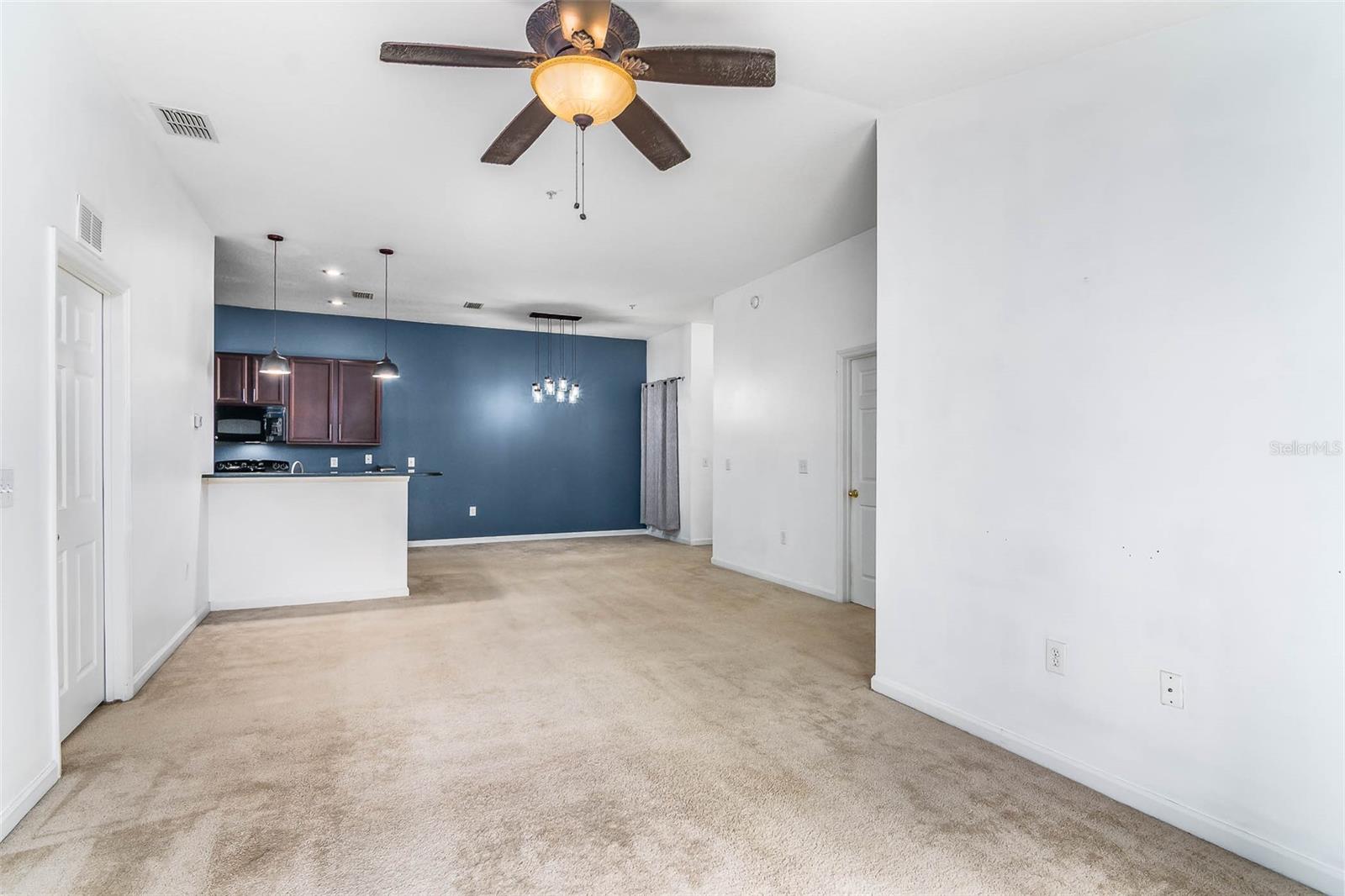 JAMESON PLACE - Residential