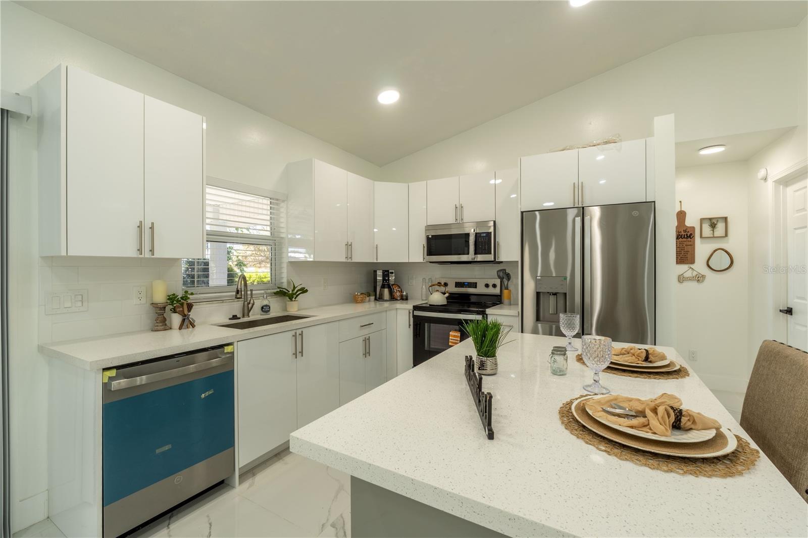 KINGSLAND COUNTRY ESTATE - Residential