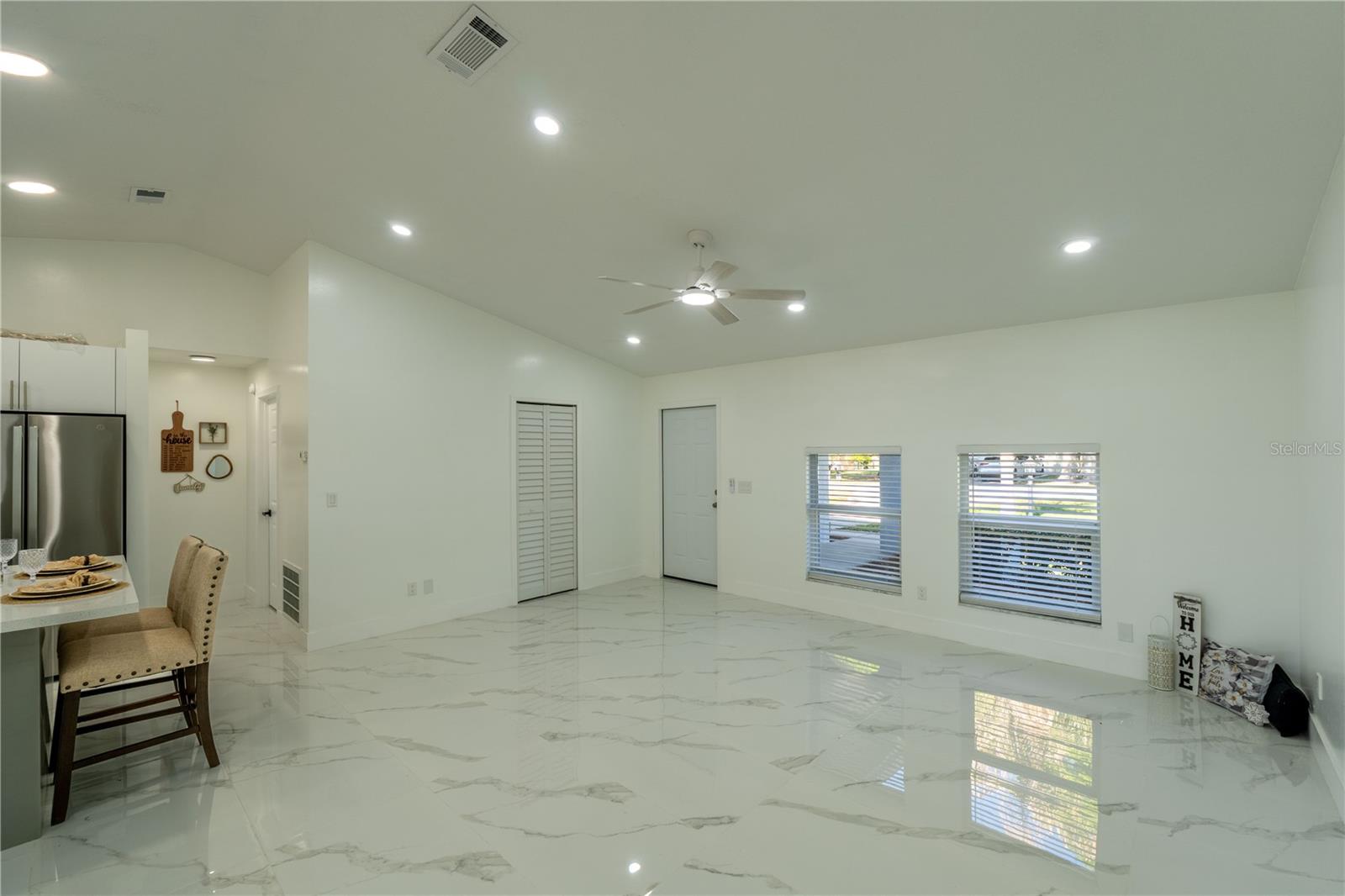 KINGSLAND COUNTRY ESTATE - Residential