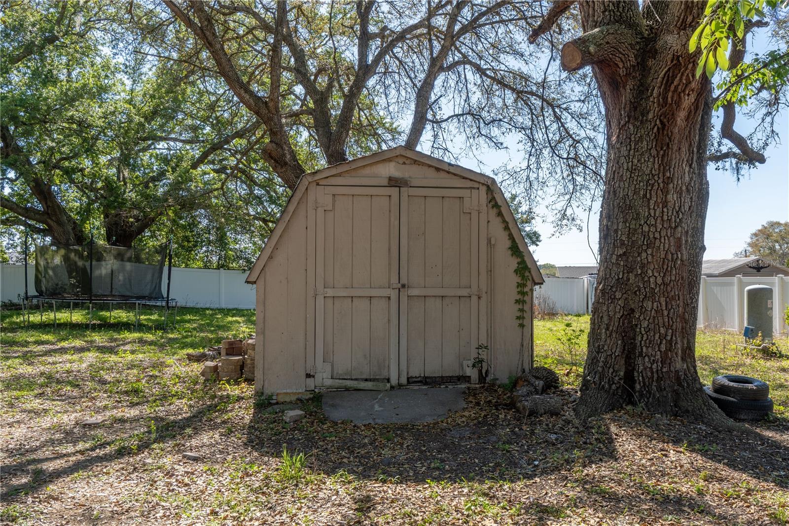 KINGSLAND COUNTRY ESTATE - Residential