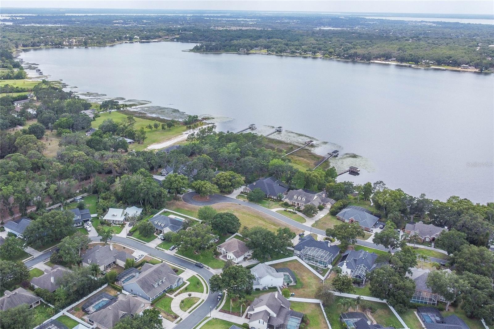 PARK PLACE ON LAKE JOANNA 3RD ADDITION - Residential