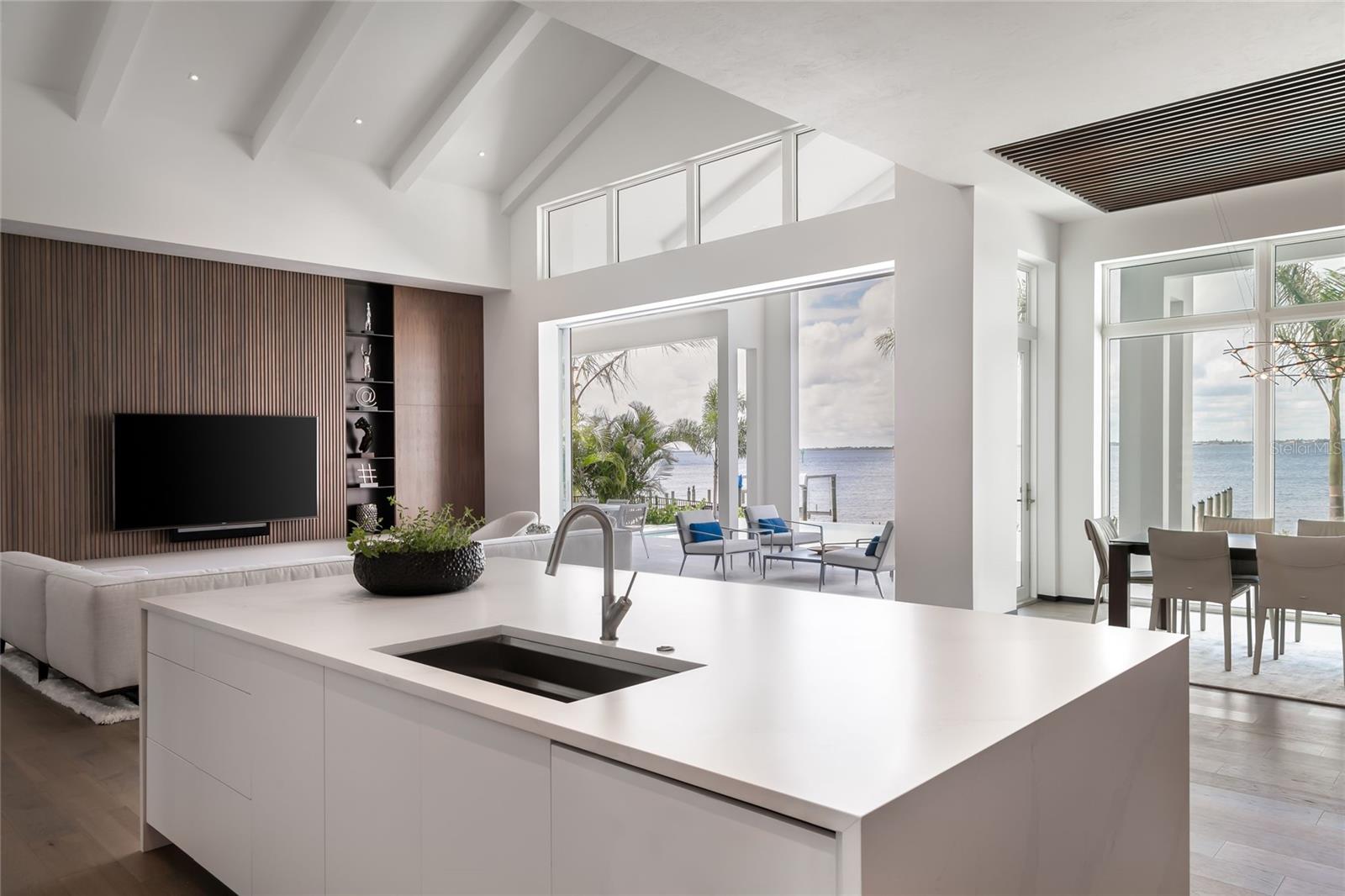 PUNTA GORDA ISLES SEC 10 - Residential