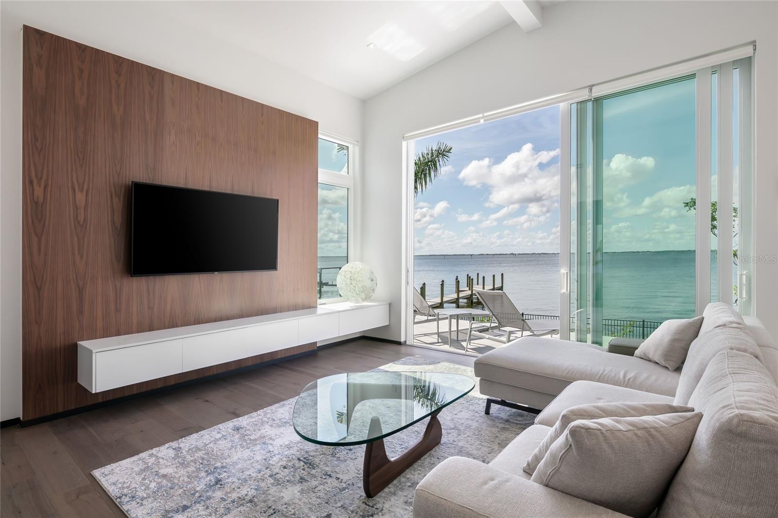 PUNTA GORDA ISLES SEC 10 - Residential