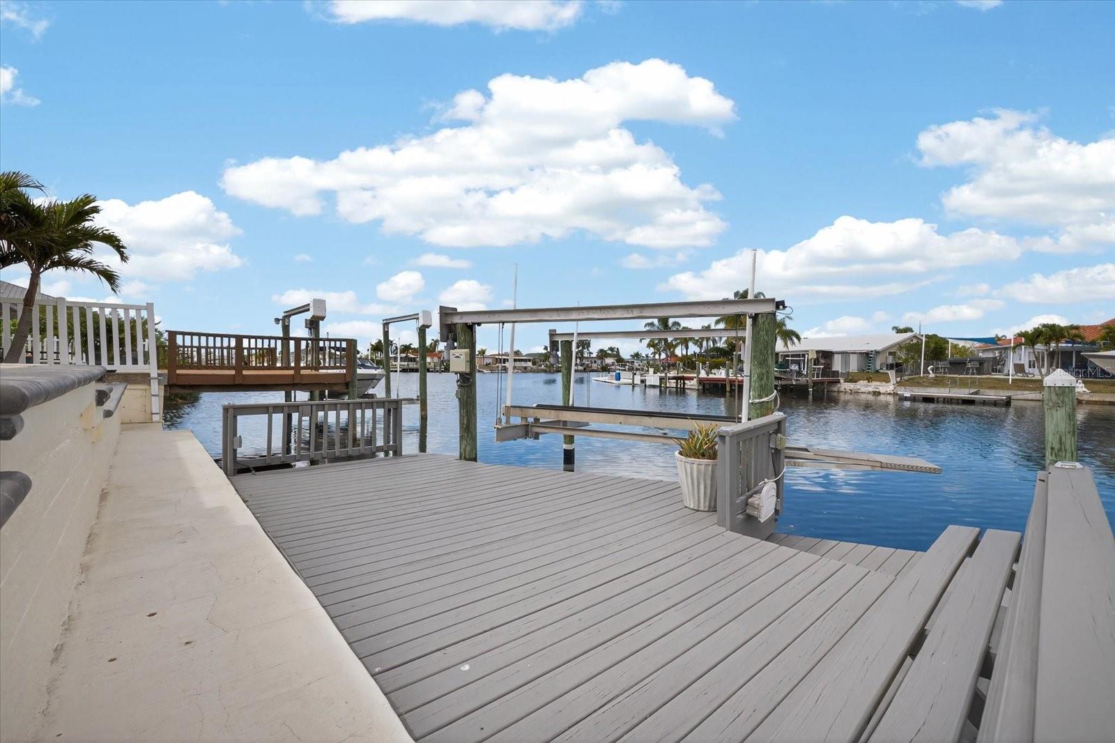 FLOR A MAR - Residential