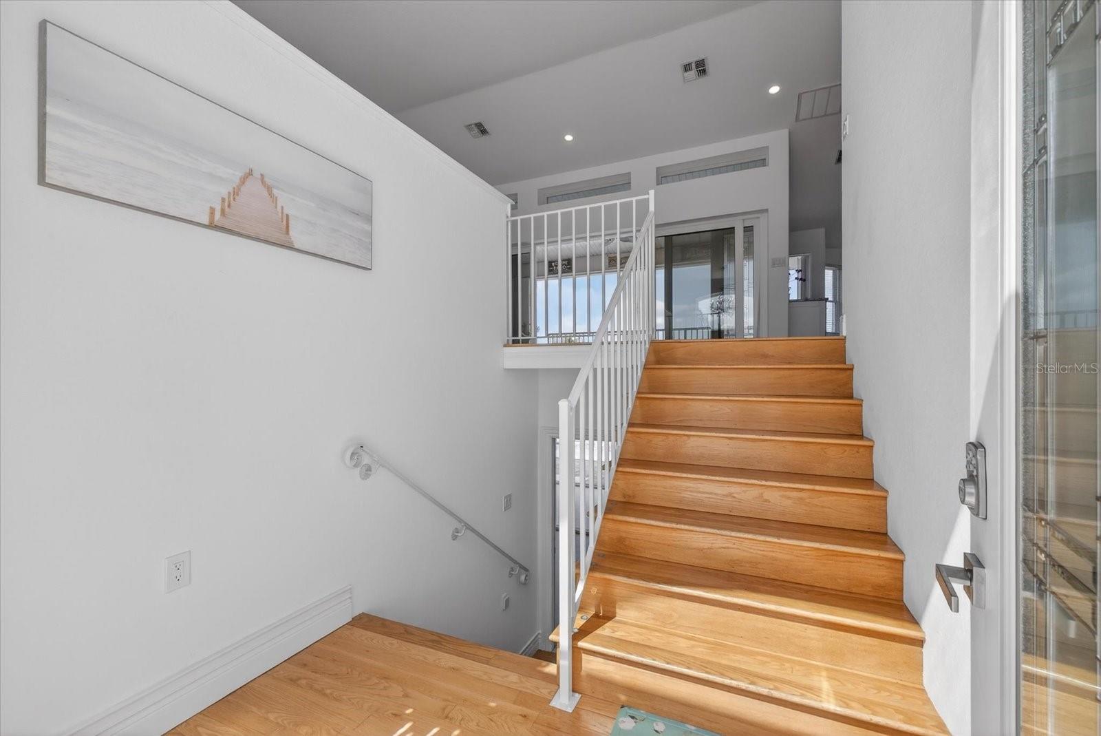 FLOR A MAR - Residential