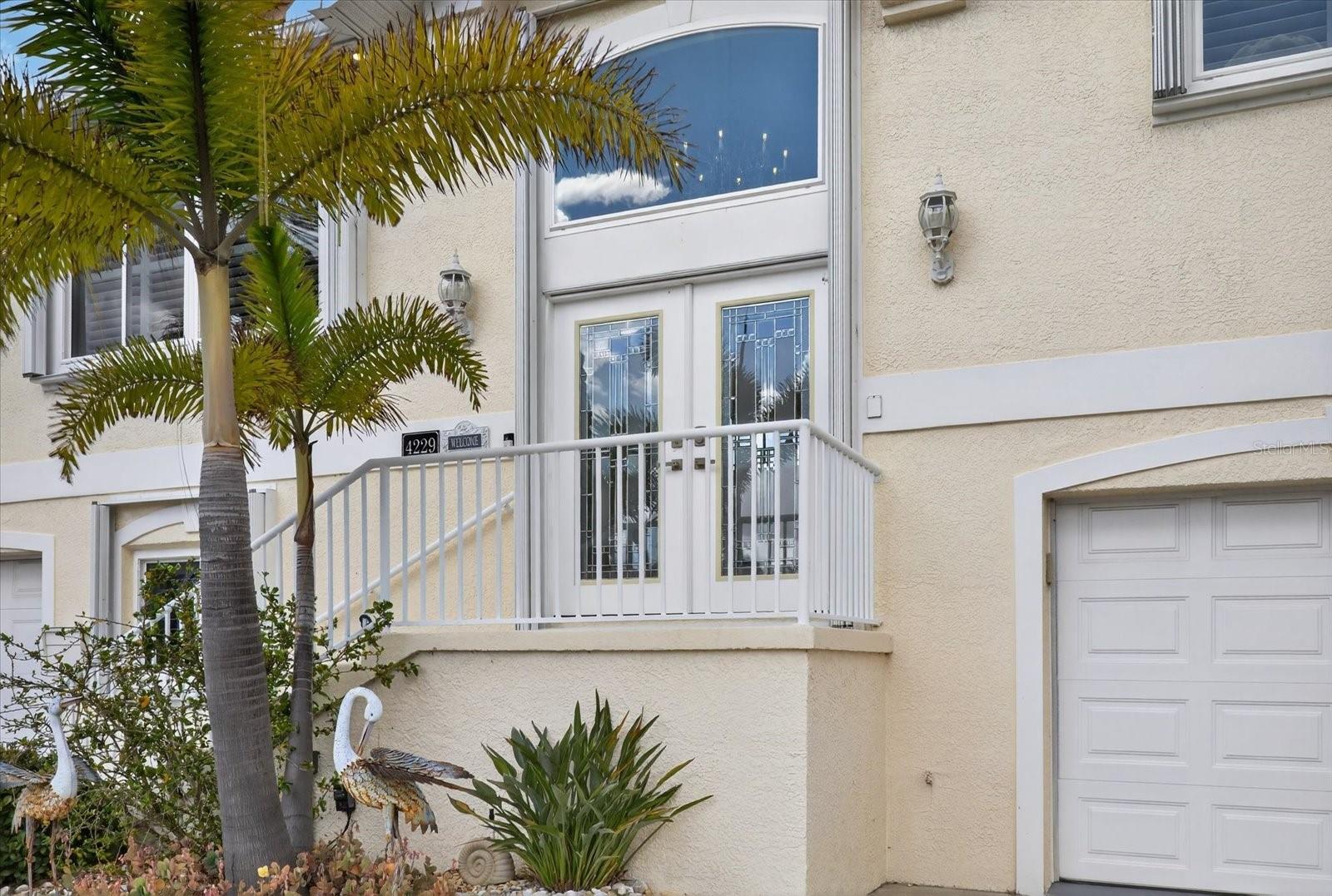 FLOR A MAR - Residential