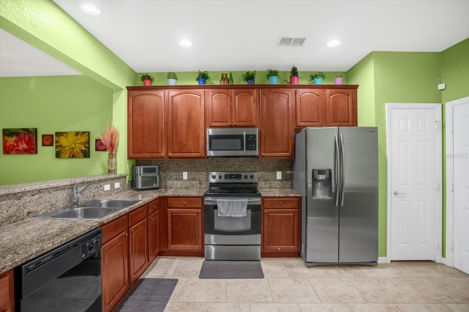 SPRING ISLE - Residential