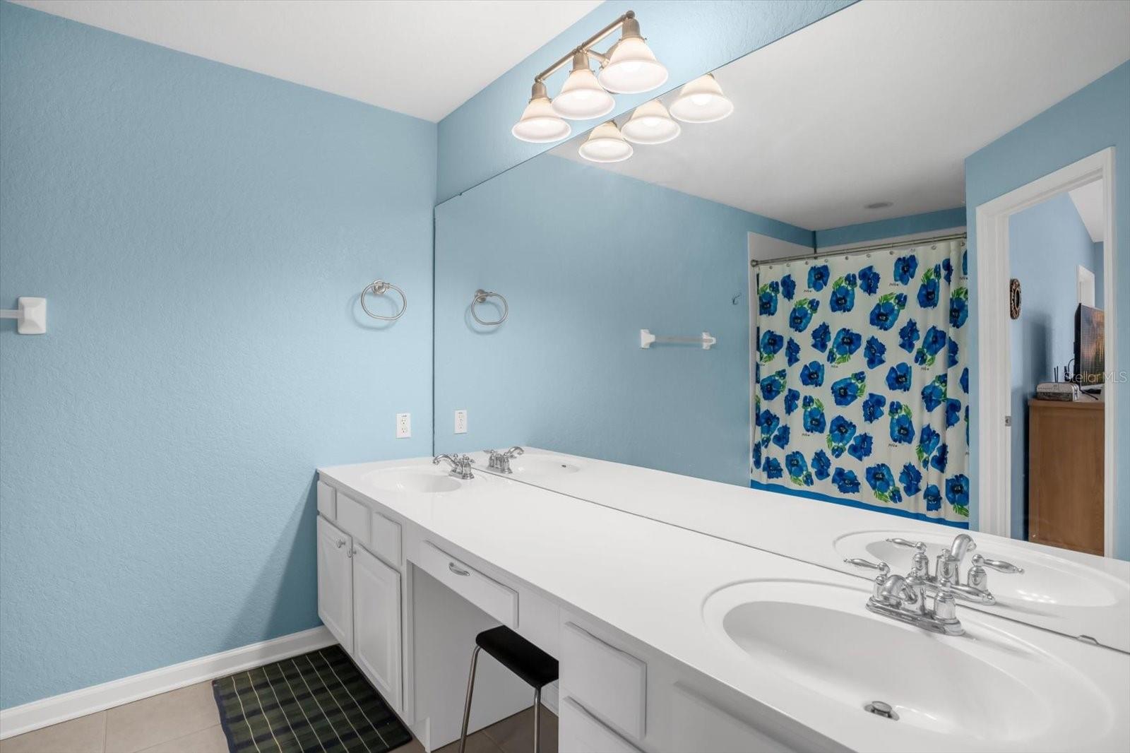 SPRING ISLE - Residential