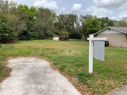 A home in APOPKA