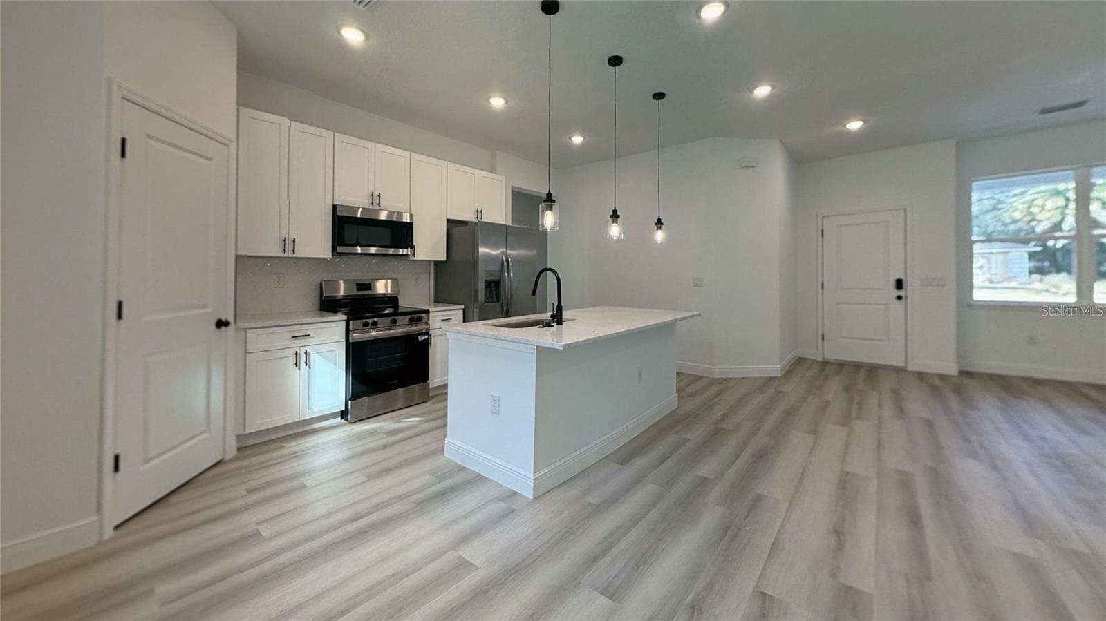 CITRUS SPGS UNIT 23 - Residential