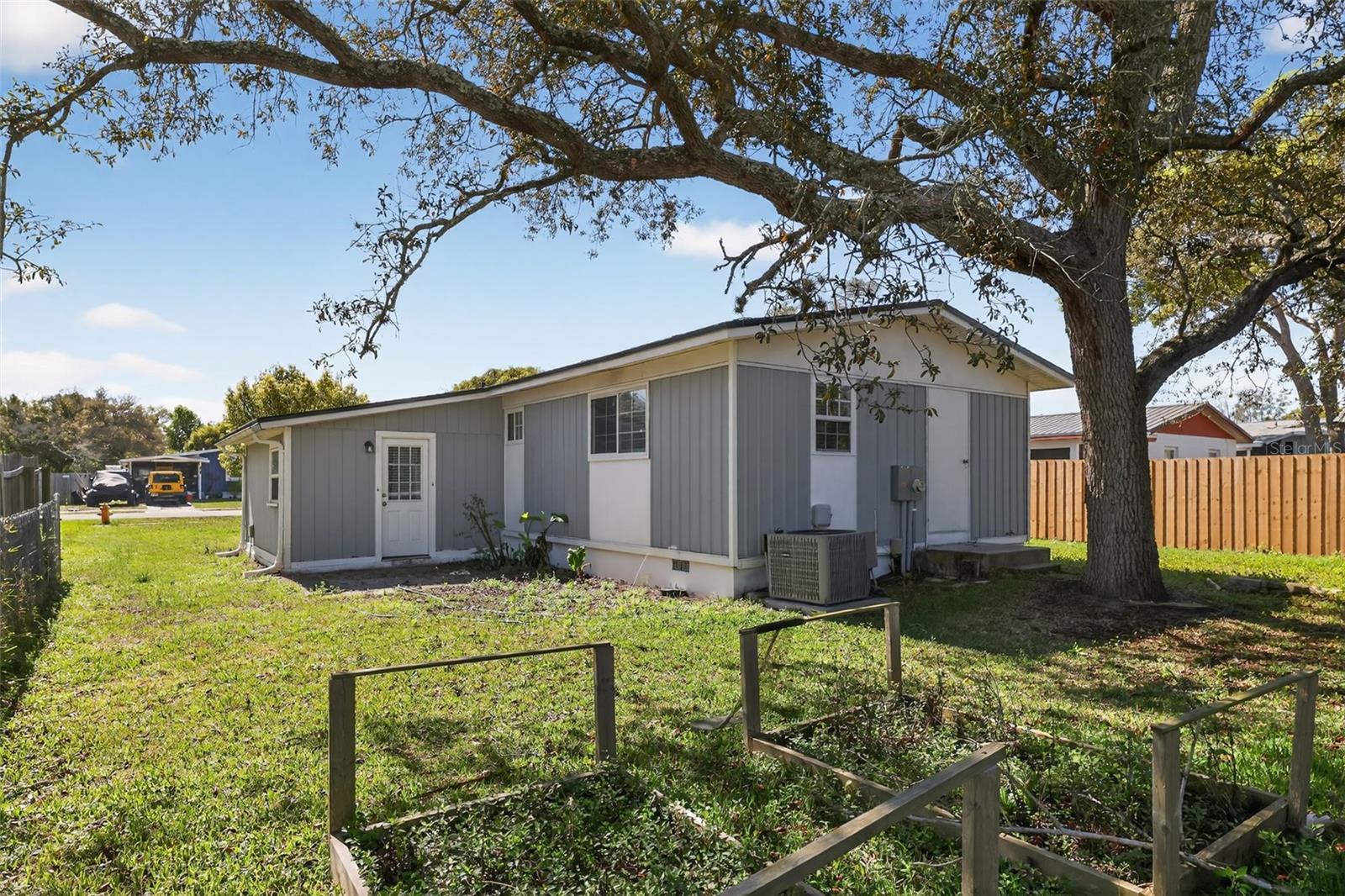 ST AUGUSTINE SHORES - Residential