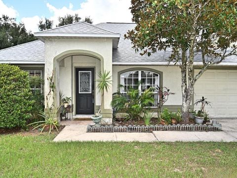 A home in APOPKA