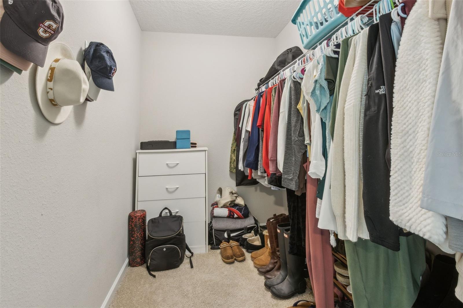 RIVER GLEN PH 5B - Residential Lease