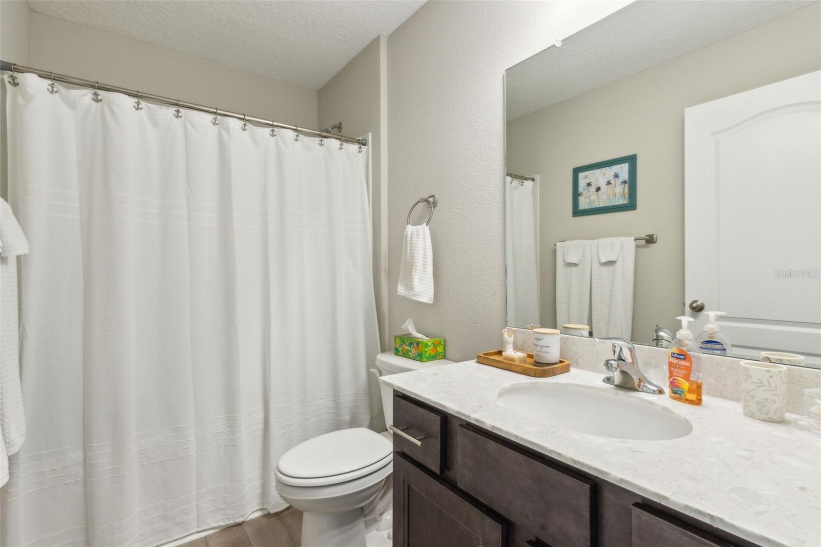 RIVER GLEN PH 5B - Residential Lease